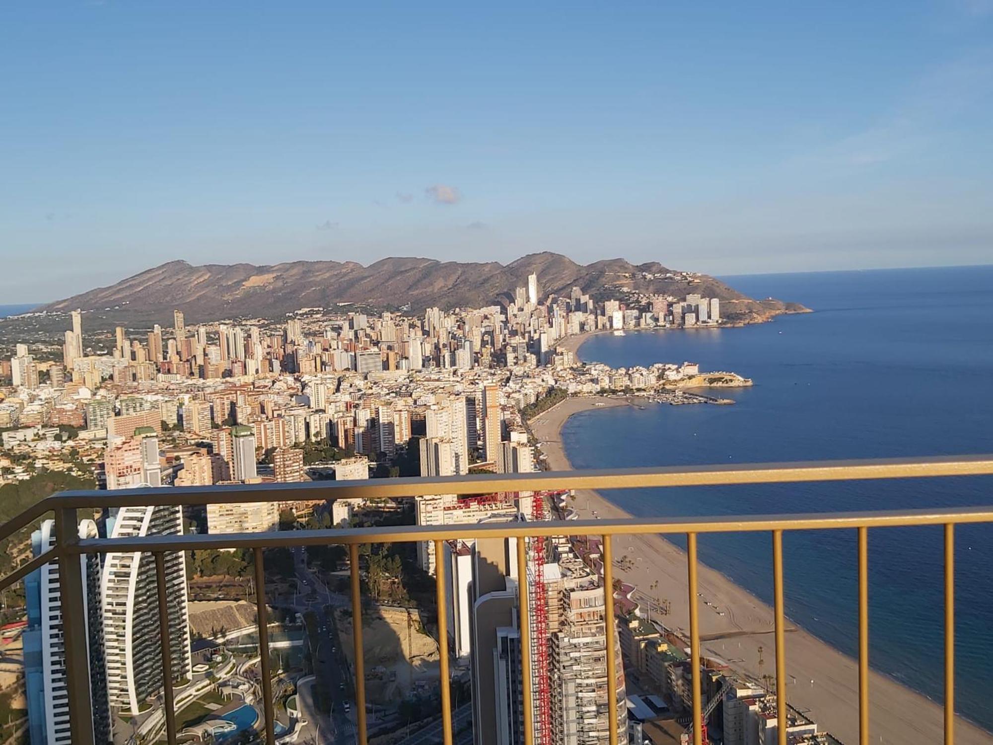 Intempo Luxury Ocean Views Resort Benidorm Exterior photo